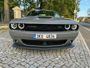 Dodge Challenger SRT 6,4l - 2