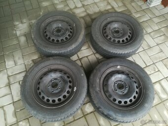 Letní pneu GoodYear 195/65 R15+disky - 2