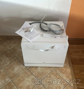 Stolní myčka MIDEA WQP6-3209 - JAKO NOVÁ - - 2