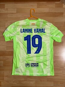 Dres Lamine Yamal - FC Barcelona 2024/25 třetí - 2