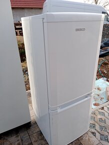 Lednice s mrazakem Beko - 2