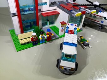 Prodám kompletní Lego nemocnici 4429 - 2