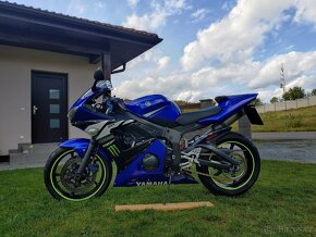 Yamaha YZF R6 - 2