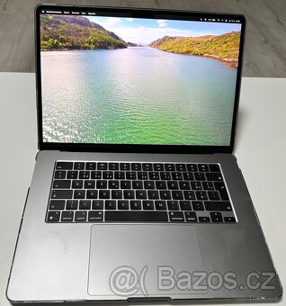 MacBook Air 15" M3 - 2