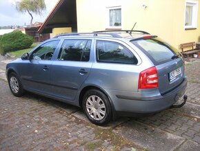 ŠKODA Octavia Combi 1,6MPi,75kW,r.v. 6/2011,koupen nový v ČR - 2