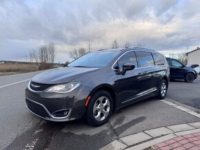 Chrysler Pacifica 3,6 RU DVD NEW 2017 DPH - 2