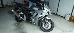 Suzuki GSX 1250 FA - 2