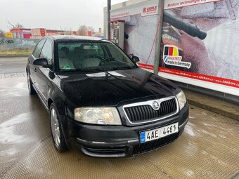 Škoda Superb 2.8 V6 142 KW  Rok 2007  Nová STK  - 2