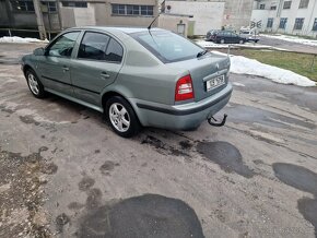 Skoda octavia 1.6i 74kw - 2