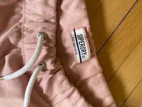 tepláky Superdry 12uk, 8us, 40eu - 2