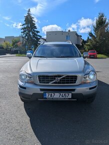 Volvo XC90 2.4 d5 136kw, 196 xxx, původ ČR, servis Volvo - 2