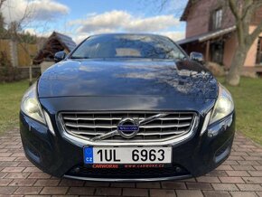 Volvo V60 2,4D 158kw - 2