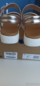 Nové sandály Ugg, vel. 39, US 8 - 2