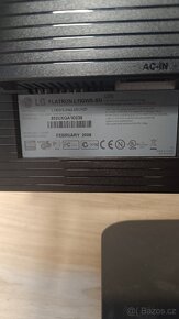 Monitor LG FLATRON - 2