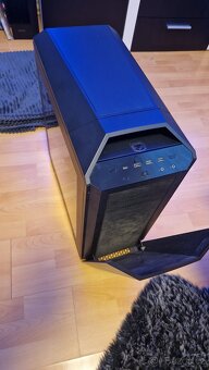 Pc case + zdroj + vodní chlazení - 2