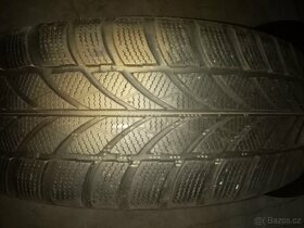 Zimní pneu s disky R 16 - 2
