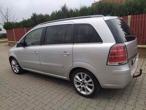 Opel Zafira 1.9CDTi 110kW Automat - 2