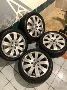 Alu kola Škoda R17 5X112 ZIMNÍ PNEU 205/50 R17 - 2