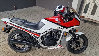 Honda fv 500f rok.85 - 2