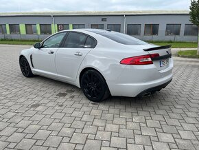 Jaguar XF S 3.0 TDV6 202 kW - 2