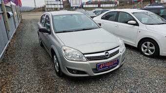 OPEL ASTRA 1,6 85kW Essentia - 2