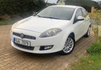 Fiat Bravo 1.6 JTD 66 KW rok výroby 2011 - 2