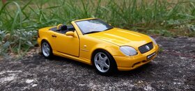 1:18 Mercedes SLK Amg - 2