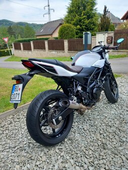 Suzuki SV 650 X ABS - moc pěkný kus - 2