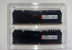 Kingston Fury 16GB (2x8GB) DDR4 RAM - 3200 MHz CL16 RGB - 2