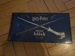 Létající kostata a hůlky Harry Potter knih (cena za kus) - 2