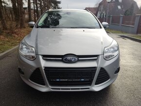 FORD FOCUS 1.0 i EcoBoost Titanium - 2