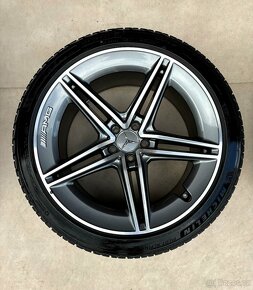 Mercedes AMG GT 4door Kola 5x112 Zimni Michelin - 2