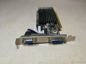 MSI GeForce 8400 GS - 2