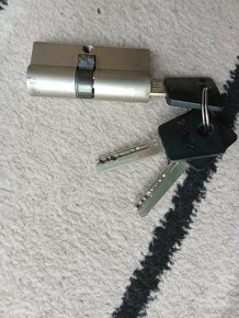 Vložka Mul t lock 30/25 - 2