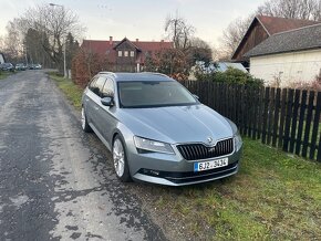 Škoda Superb III kombi tdi dsg - 2