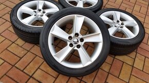 Letní sada ŠKODA SEAT VW 5x100 R16 pneu 215/45/16 - 2