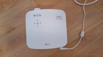 LG LED MINI projektor Full HD (PF50KS) - 2