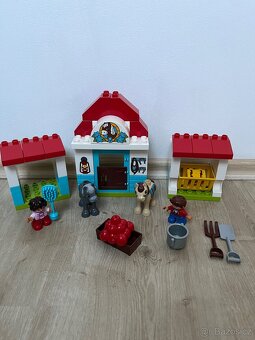 LEGO Duplo 10868 Stáje pro poníka. - 2