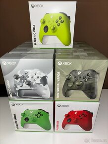 Xbox Wireless Controller (PULSE RED) - NOVÝ + záruka - 2