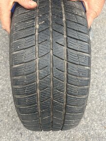 Zimní pneu 215/55R16 - 2