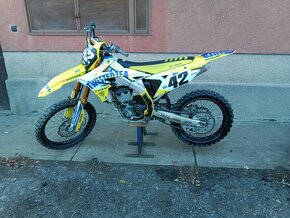 Suzuki RMZ 250 - 2