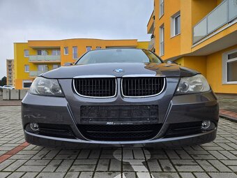 Bmw 318i e90 limuzína investice 90000Kč - 2