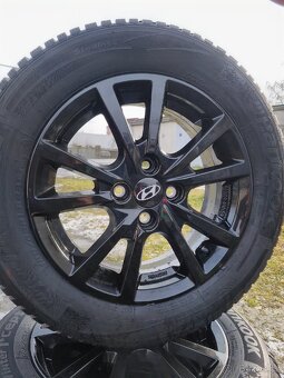 Nová zimní sada Hyundai I20 /BAYON 15" 4x100 pneu 185/65/15 - 2