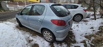 Peugeot 206 - 2