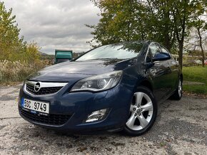 Opel Astra J 1.6 T Automat - 2