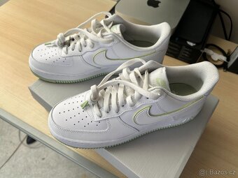 Nike AIR FORCE 1 '07 Tenisky Honeydew White VEL. 42.5 (NOVÉ - 2