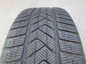 Originální sada BMW model X5 G05  275/45 R20 - 2