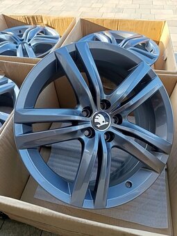 ALU R17 5x100 Toyota Audi VW Seat Skoda - 2