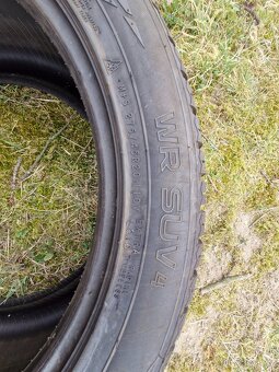 Zimní Nokian WR SUV4 275/45 R20 110V - 2