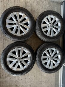 Sada alu kol VW Clayton 205/65 5x120 R16 7E0601025N - 2